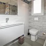 Ferienhaus 2 Bedroom Lovely Home In Prunete *