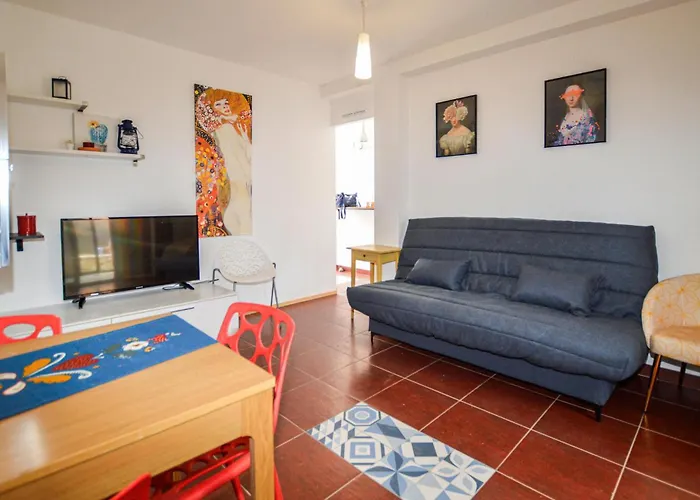 度假居 Awesome In With Wifi *